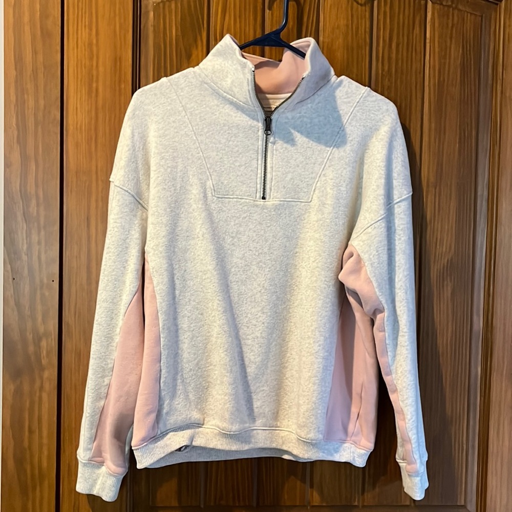 American eagle half zip up